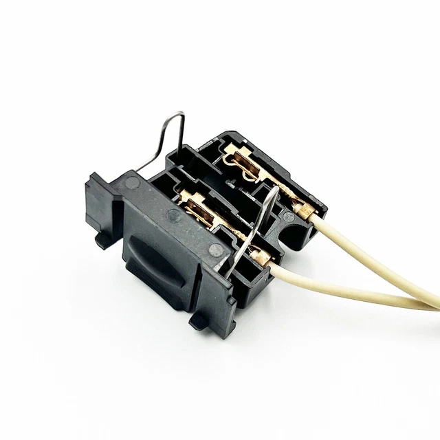 1J0973713 Connettore Del ECU Del Motore Volkswagen Originale