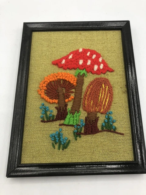 "HONGOS de trabajo con aguja de bordado crewel terminada de colección 7,5"" x 5,5"""