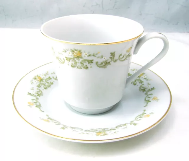 Towne House Fino China Dorado Real 3223 Taza y Platillo Juego (S)