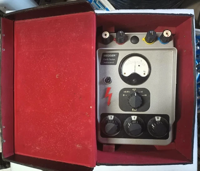 JAMES BIDDLE instruments MEGGER EARTH TESTER. Sold as Parts or Repair only