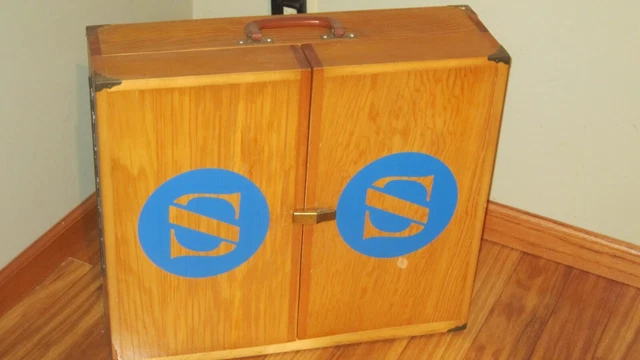 Vintage Shaklee Wood Multilevei Sales Travel Case Display Brass Corner Rare  #Lr