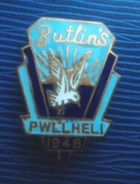 Early Butlin / Butlins Badge  -  Pwllheli  1948  -  maker W. Reeves  Birmingham