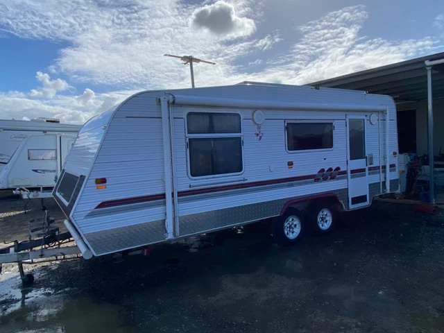 Caravan Dream Haven Toilet and Shower