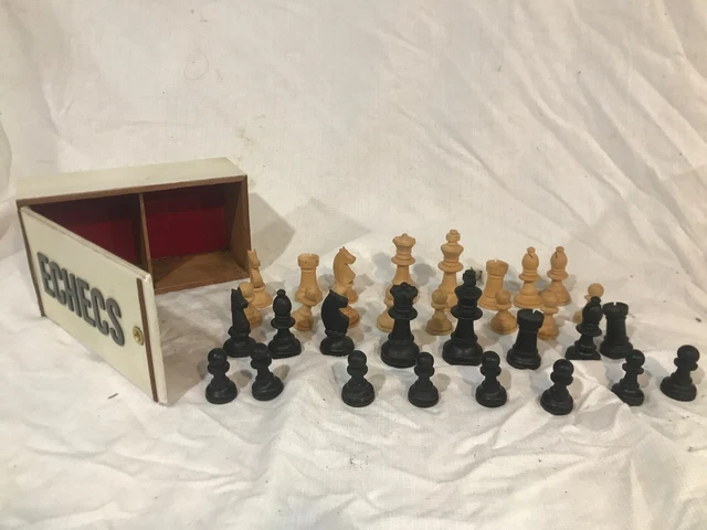 Jeu D'Échecs Vintage En Bois – 25 Pièces Anciennes