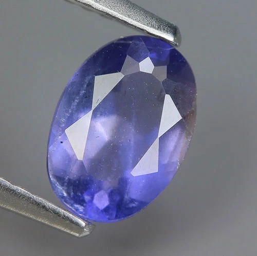 ★★ RARE !!  JOLIE IOLITE VIOLETTE : 0,73 CARAT  ★★ p24.186