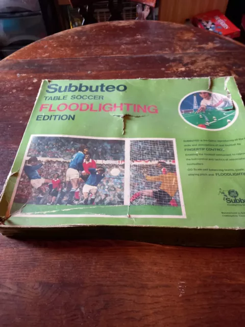 subbuteo Game Table Soccer Club Edìtion.