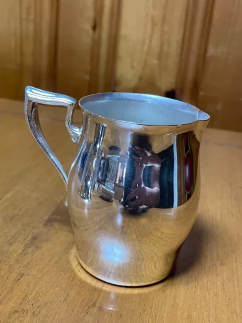 Excellent Condition Small Paul Revere Style Silver Plate Creamer Sauce Pitcher