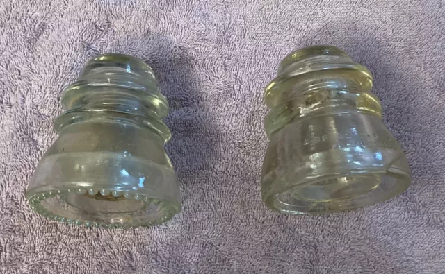 Lot of 2 Vintage Hemingray Clear Glass Insulators Beaded Bottom And flat bottom