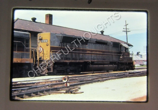 Original '72 Ektachrome Slide EL Erie Lackawanna 3663 SDP45 Huntington    37O38