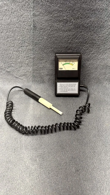 Universal Enterprises MW1 Microwave Lesk Detector