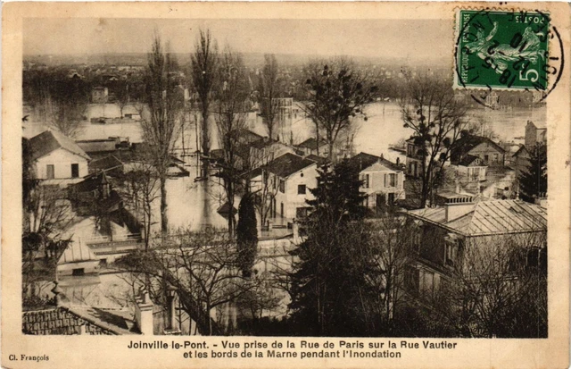CPA Joinville le Pont - view taken from the Rue de Paris (275146)