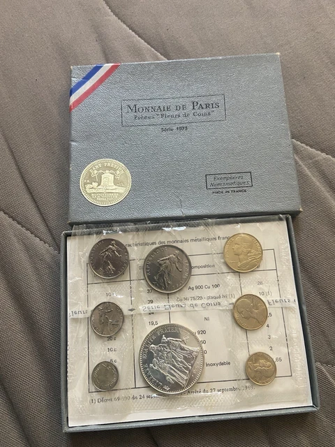 Coffret Français Fdc 1973 Avec 10 Francs Hercule