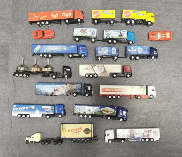 Modellfahrzeuge 14 Lkw's (1:87) und 2 Pkw's