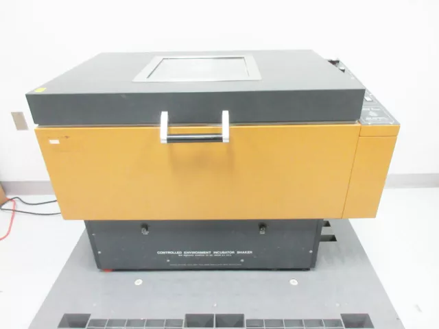 New Brunswick Scientific G25 Controlled Environment Incubator Shaker M1024-0000