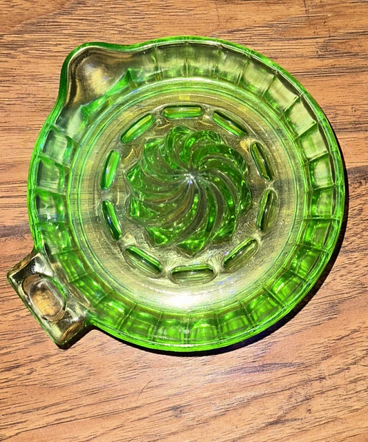 Vintage Depression Era Uranium Glass Lemon Orange Citrus Juicer No Damage