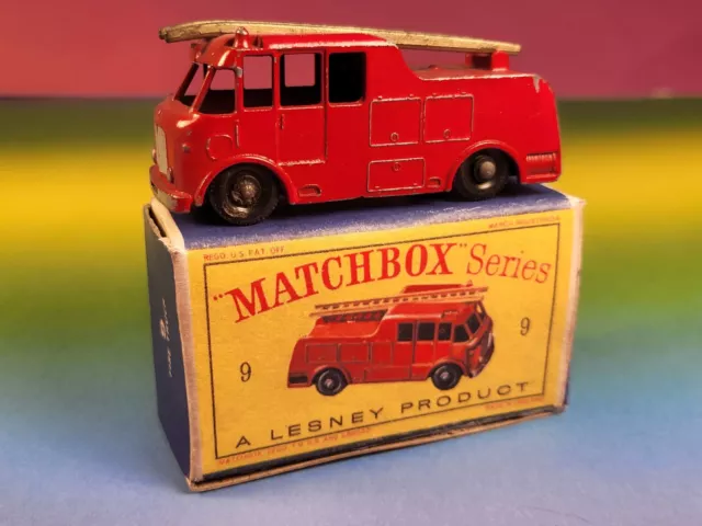 Diecast (Matchbox N.9?) MERRYWEATHER  MARQUIS SERIES III FIRE ENGINE Repro box..