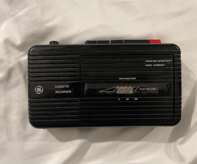 VINTAGE GE CASSETTE Recorder Model 35301A Battery Operated Tested