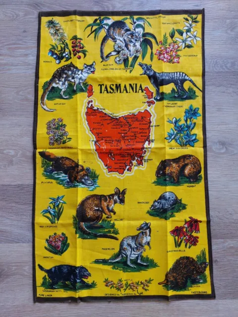 VINTAGE POLISH LINEN TASMANIA TEA TOWEL  New Without Tags, Made In POLAND