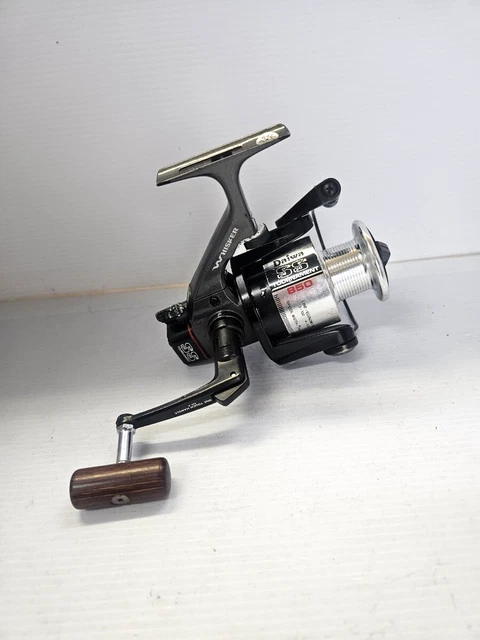 Moulinet De Pêche Daiwa Whisker Tournament SS-850 - Capacité Ligne 10-20 Lb - Occasion