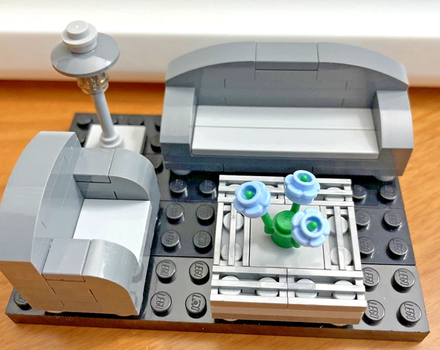 Lego Custom Minifig Furniture Living Room Set: Sofa, Chair, Coffee Table, Lamp