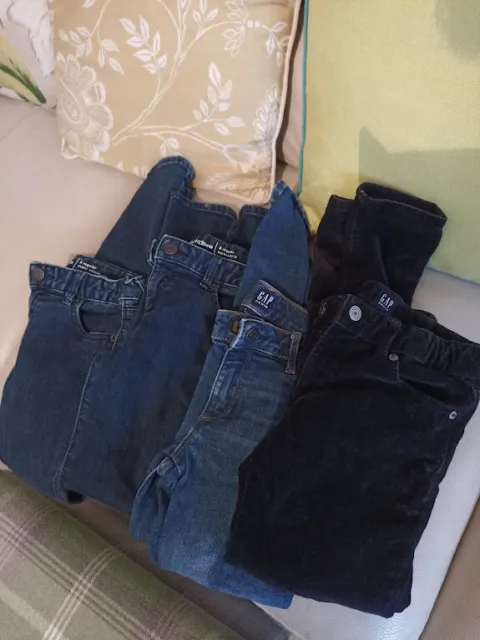 GIRLS GAP SKINNY jeans (bundle of 4 pairs). Age 8-9 years , 132