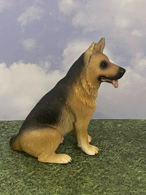 Schleich German Shepherd Male Sitting 2008 16376