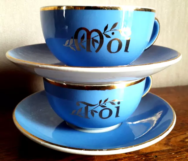 2 GRANDES TASSES avec soucoupes DEJEUNER TOI et MOI  bleues  VILLEROY & BOCH.