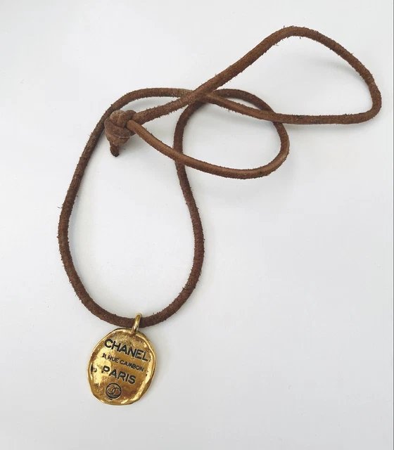 Chanel rue de paris necklace 2025
