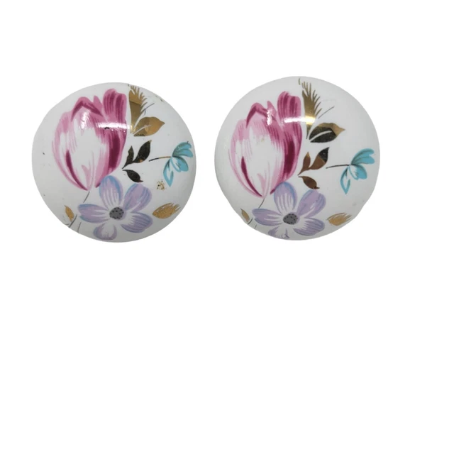 2 VTG 1985 Belwith Fine Porcelain Hand Painted Floral Ceramic Knob Drawer Pull 2 VTG 1985 Belwith Fine Porcelain Hand Painted Floral Ceramic Knob Drawer Pull