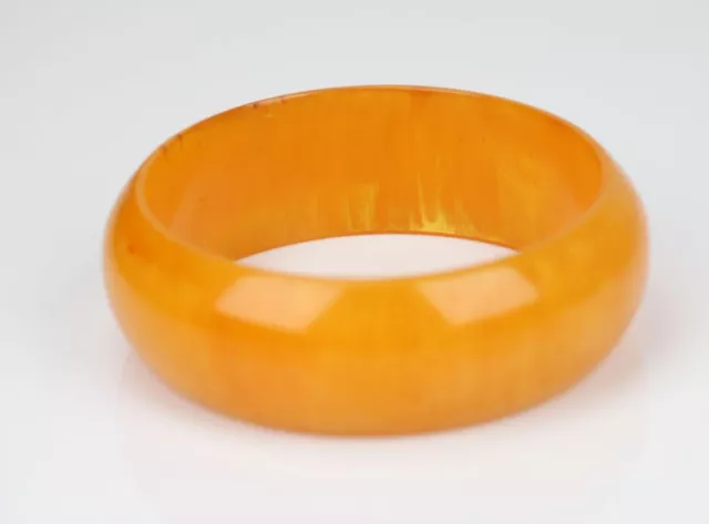 Vintage Bakelite semi-translucent amber orange bracelet. 3