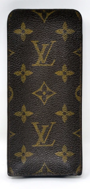 LOUIS VUITTON Monogram Etui Lunettes Simple Glasses Case 