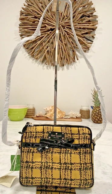 Burgess court corin 2025 crossbody