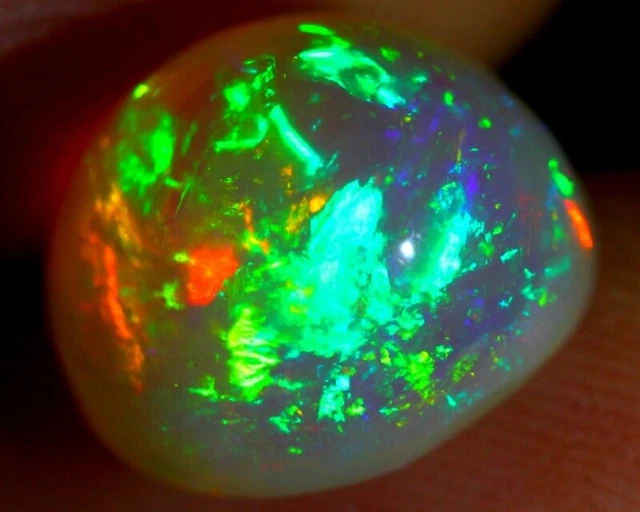 Opale Welo 2,78ct Top Fire And Color Éthiopie  FMG Gemstones