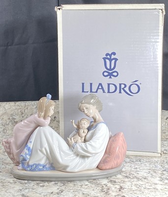 Daisa 1990 Lladro Figurine 1606 Latest Edition Mom Mother Infant Newborn Girl
