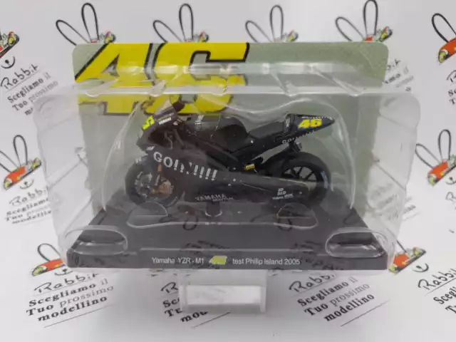 Die Cast " YAMAHA YZR-M1 Test Philip Island 2005 " Valentino Rossi 1/18