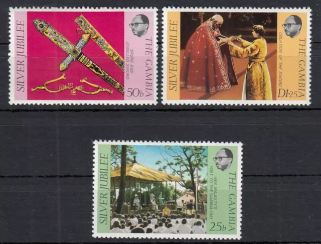 (85465) Queen Elizabeth II Silver Wedding Gambia MNH unmounted mint 1977