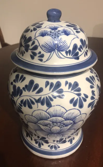 Vintage Large  Oriental Blue And White Porcelain temple jar