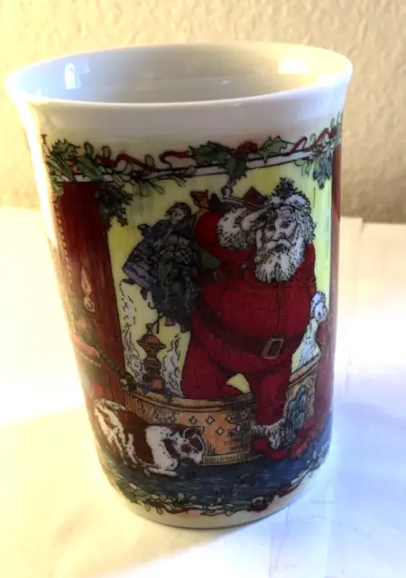 Dunoon “Santa’s Arrival” Cup Mug from the Christmas Cheer Series Scotland