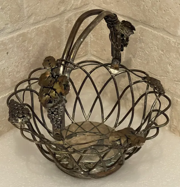 Vintage Godinger 7” Silver-plate Art Grape/Leaf Basket with Moveable Handle
