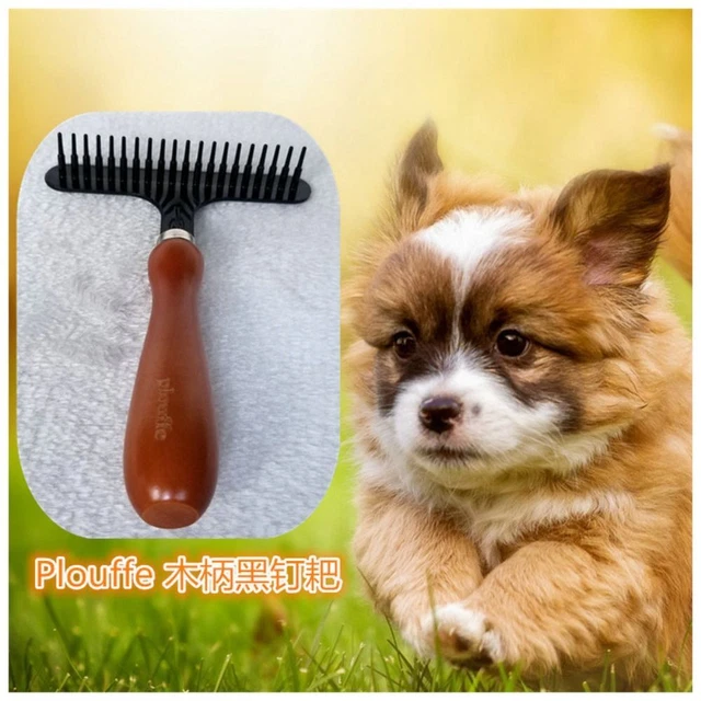 HandHeld Carpet Groomer Rake Wood Cleaning Brush Carpet Rake  Home Accessories