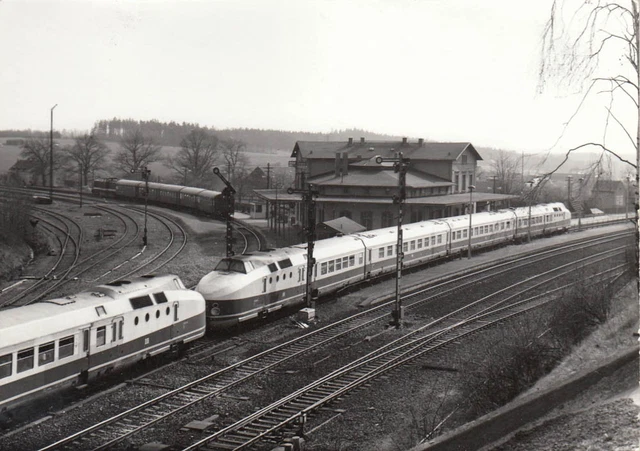 Org. Foto 11X15 Verbrennungstriebwagen Der Baureihe 175 1981 (G2985)