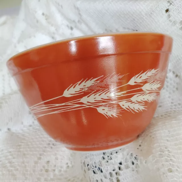 Pyrex Autumn  Harvest Wheat #401- 750 Ml Orange Nesting Mixing Bowl - 1979-1986