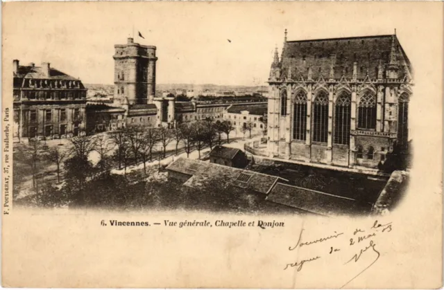 CPA Vincennes vue generale Chapelle et Donjon (1347073)