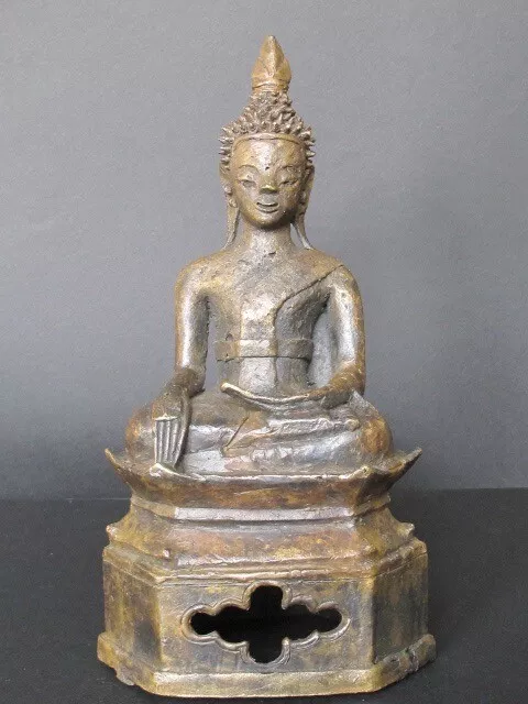 Bouddha en Bronze, Laos