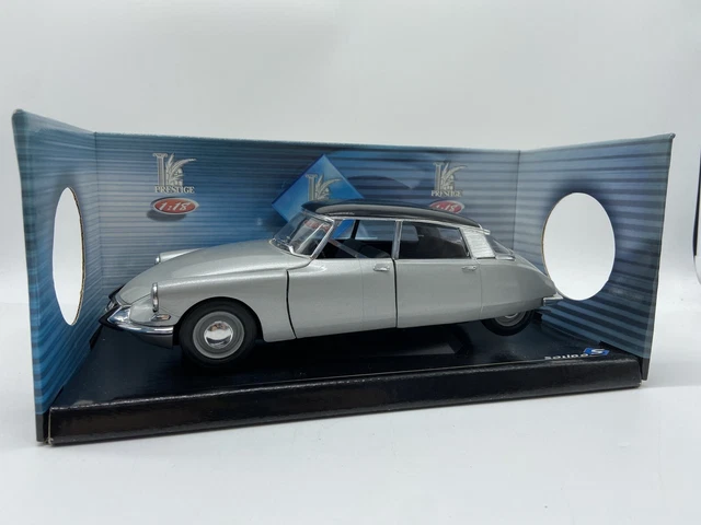 Citroen DS 19 Berlines 1963 - Solido - Échelle 1:18