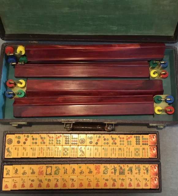 Spin Master Games Legacy Deluxe MAH Jong Classique Jeu Avec Deux Tons