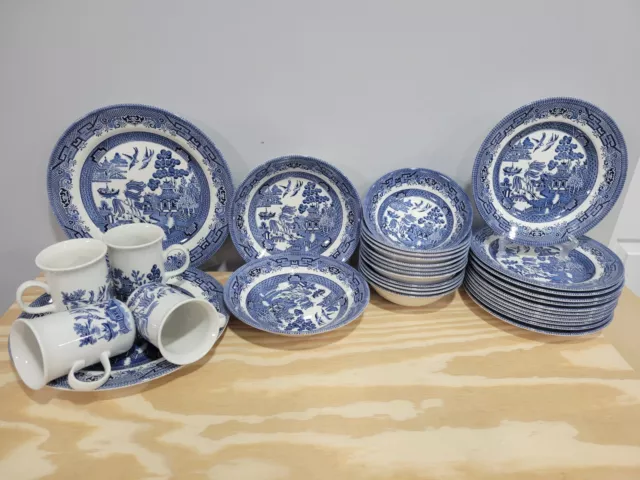 Churchill England Blue Willow Dinnerware Set