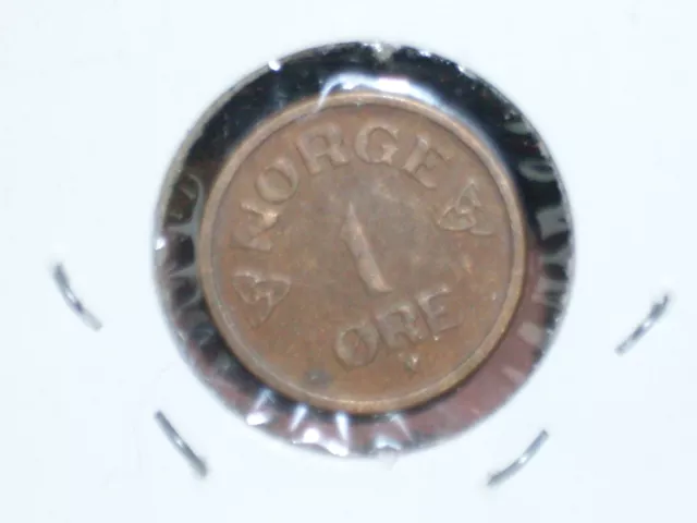 1954 Norway 1 Ore Bronze Coin. Detailed collectible.