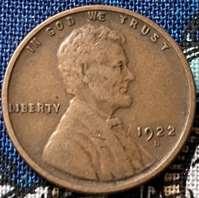 1922 D Lincoln Penny Cent Key Date Tougher Date. This Is A Nice Find!!