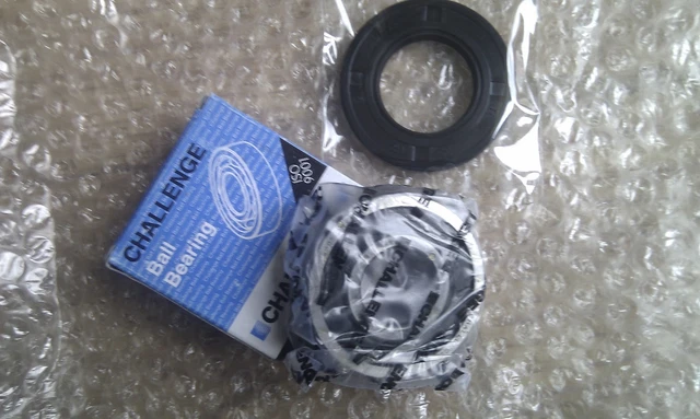 Honda CB125F 2015+ / GLR 125 Rear / Back Wheel Bearings X 2 (FAST